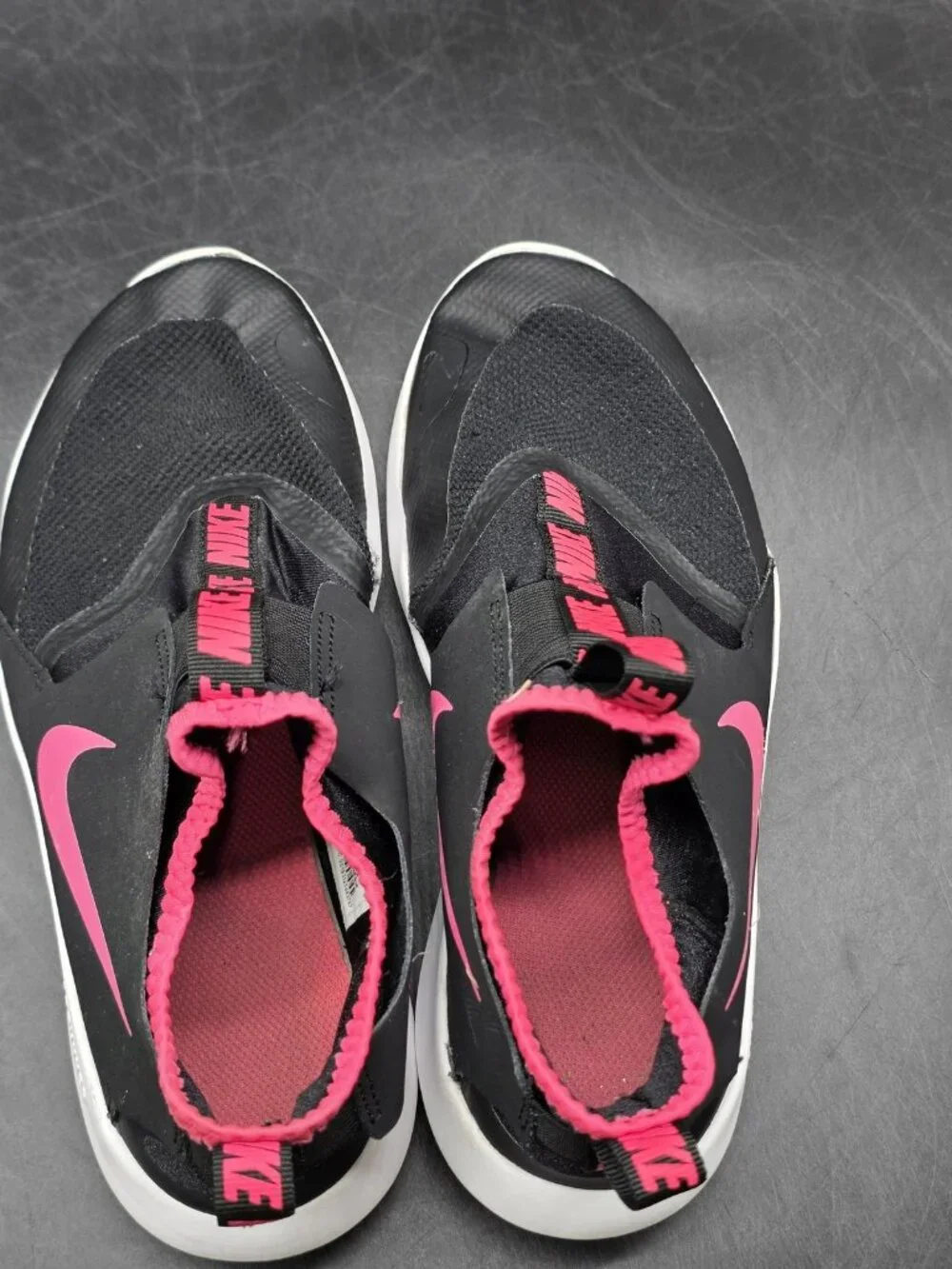 Nike Flex Runner Shoes Youth 6Y Black Pink Slip On Running AT4662-006 Stains